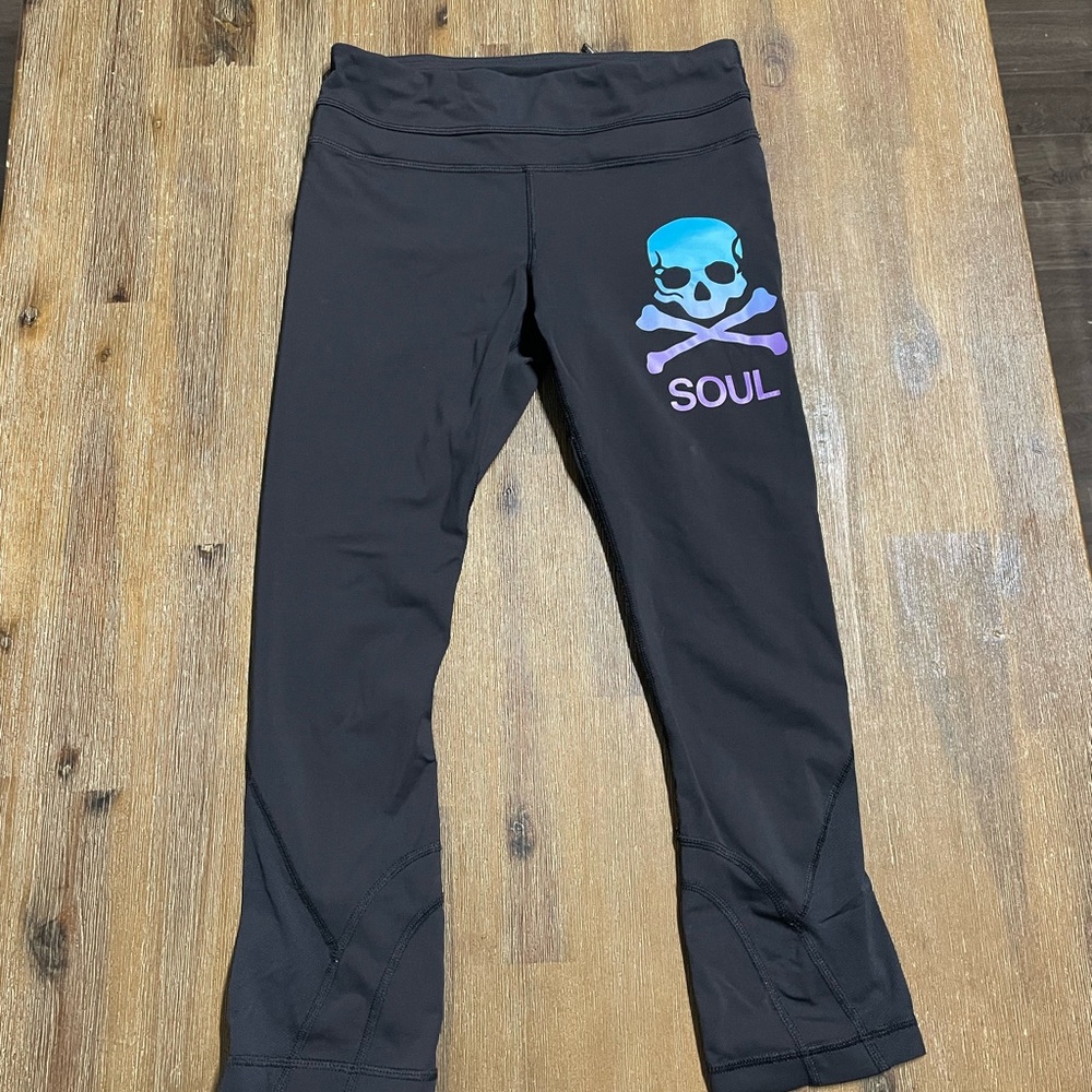 Lululemon & SoulCycle collaboration pant - size four black